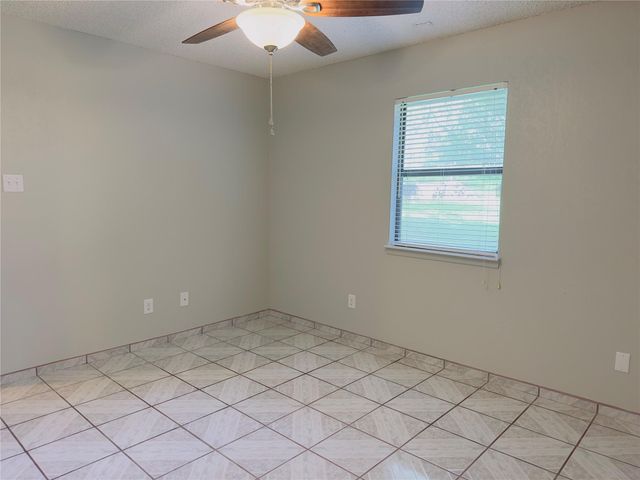 773 E Mather ST, New Braunfels, TX 78130