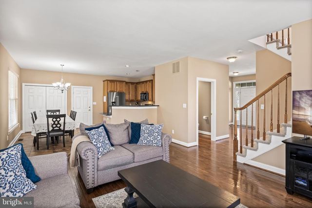 68 STEEPLECHASE BLVD, Burlington, NJ 08016