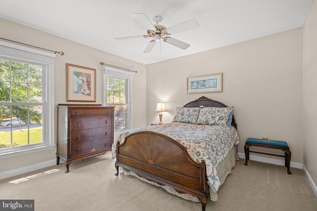 4308 MARQUIS PL, Woodbridge, VA 22192