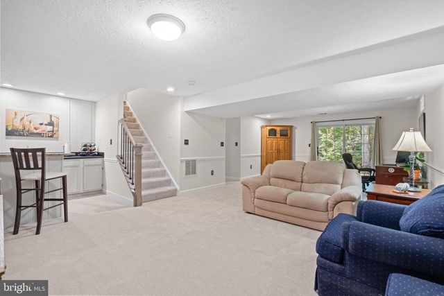 4308 MARQUIS PL, Woodbridge, VA 22192