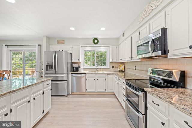 4308 MARQUIS PL, Woodbridge, VA 22192
