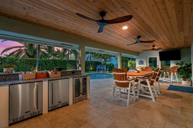 4689 SE Glen Ridge Trail, Stuart, FL 34997