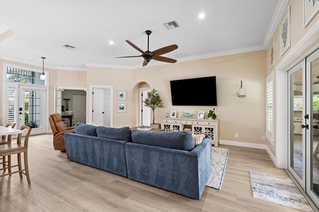 4689 SE Glen Ridge Trail, Stuart, FL 34997