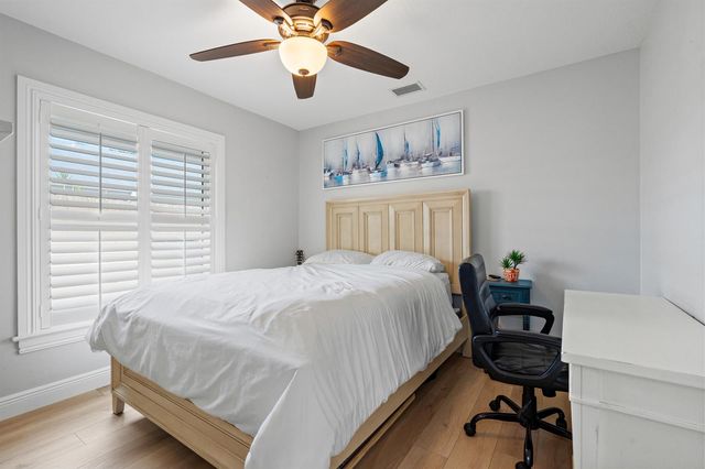 4689 SE Glen Ridge Trail, Stuart, FL 34997