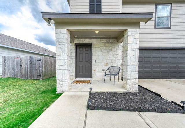 2015 Avenue H, Danbury, TX 77534