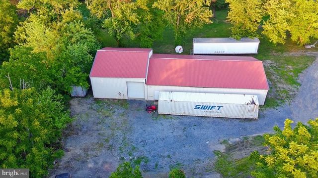 95 FISHER AVE, Jonestown, PA 17038