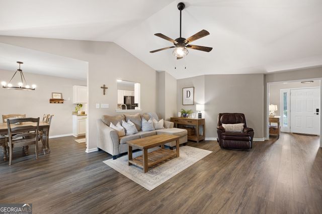 181 Colton Drive, Dallas, GA 30132