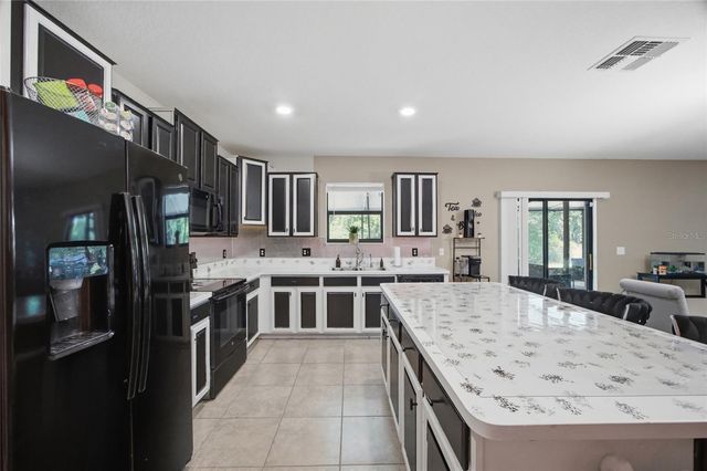 3035 MOULDEN HOLLOW DRIVE, Zephyrhills, FL 33540