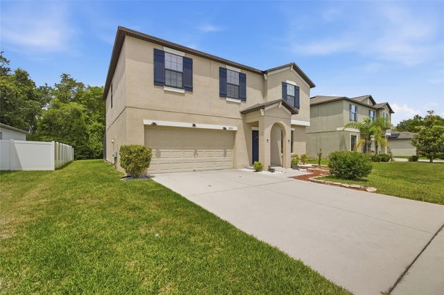 3035 MOULDEN HOLLOW DRIVE, Zephyrhills, FL 33540