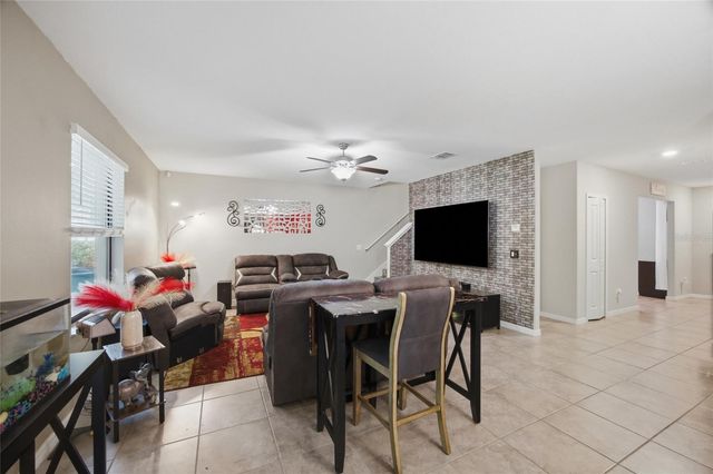 3035 MOULDEN HOLLOW DRIVE, Zephyrhills, FL 33540