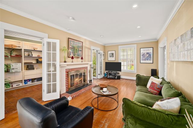 1534 Harold Street, Houston, TX 77006