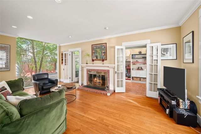 1534 Harold Street, Houston, TX 77006