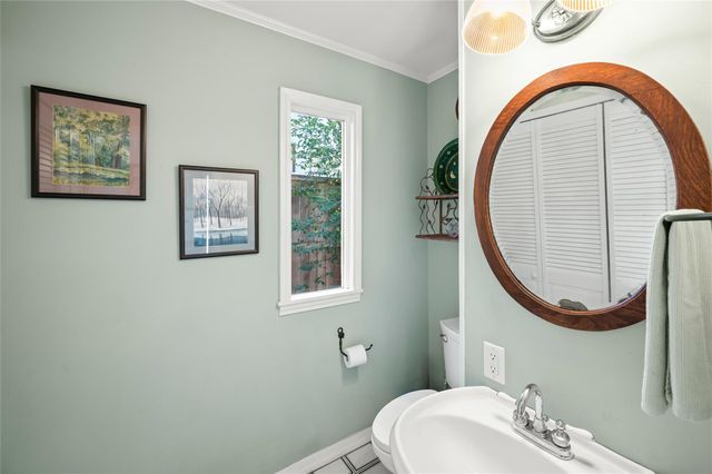 1534 Harold Street, Houston, TX 77006