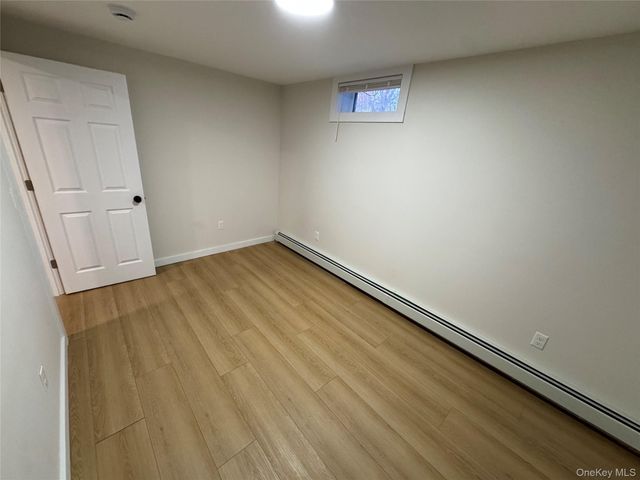 98 E Market Street A8, Hyde Park, NY 12538