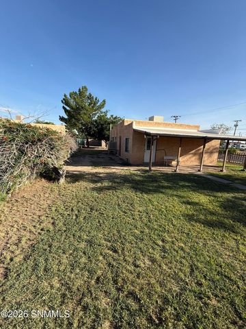 1219 McFie Avenue, Las Cruces, NM 88005