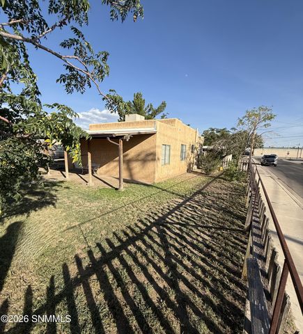 1219 McFie Avenue, Las Cruces, NM 88005