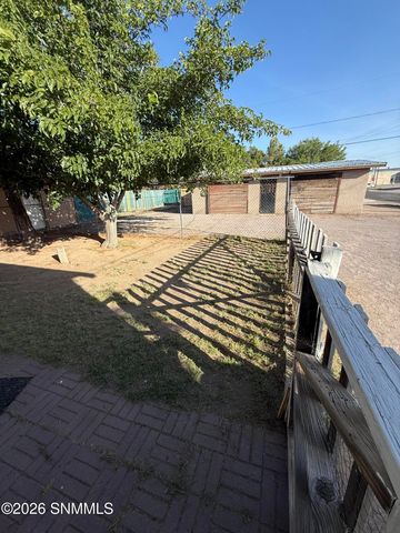 1219 McFie Avenue, Las Cruces, NM 88005