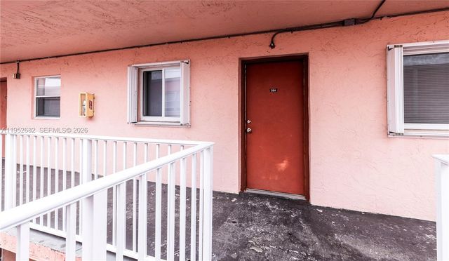 19701 SW 114th Ave 364, Miami, FL 33157