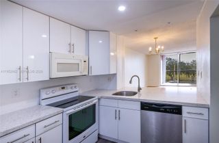 19701 SW 114th Ave 364, Miami, FL 33157