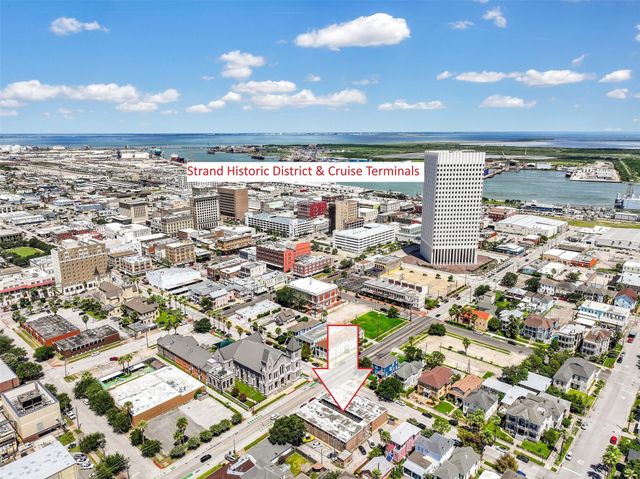 600 19th Street 9, Galveston, TX 77550