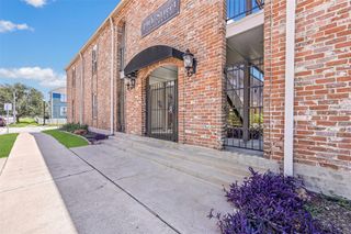 600 19th Street 9, Galveston, TX 77550