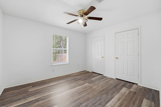 12322 Royal Lake Drive, Conroe, TX 77303