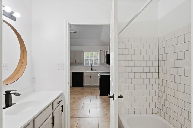 12322 Royal Lake Drive, Conroe, TX 77303