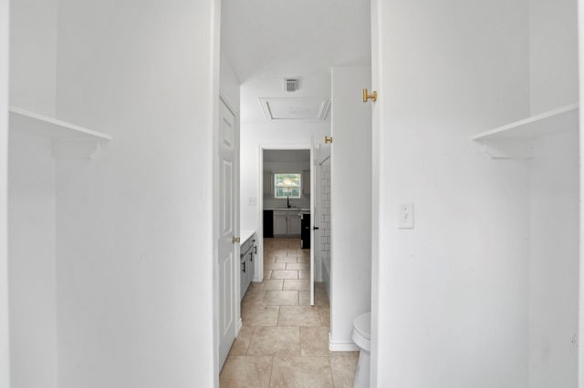 12322 Royal Lake Drive, Conroe, TX 77303