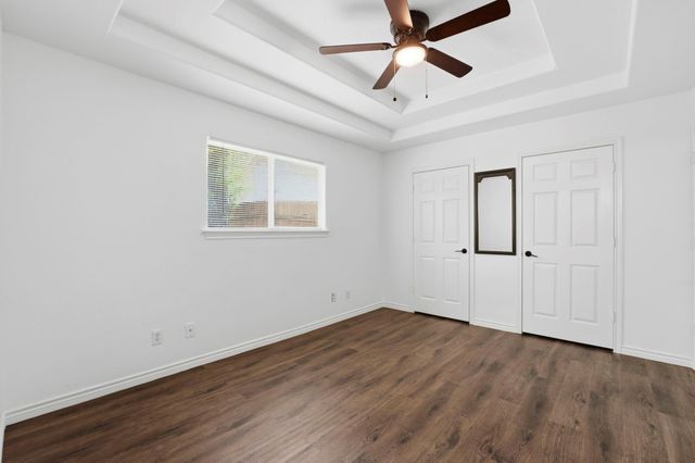 12322 Royal Lake Drive, Conroe, TX 77303