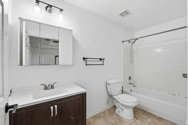 12322 Royal Lake Drive, Conroe, TX 77303