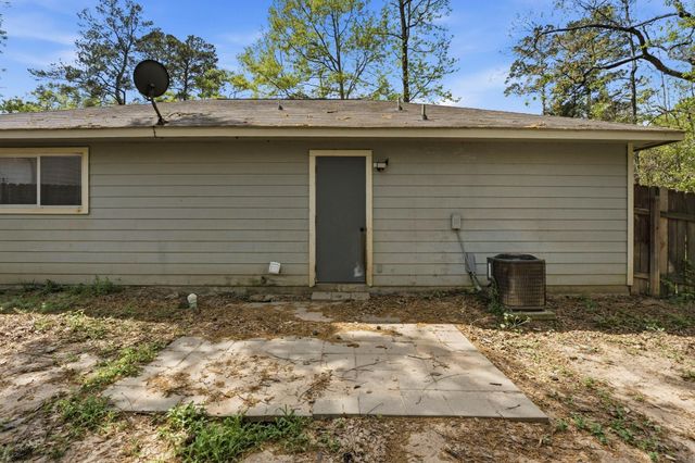 12322 Royal Lake Drive, Conroe, TX 77303