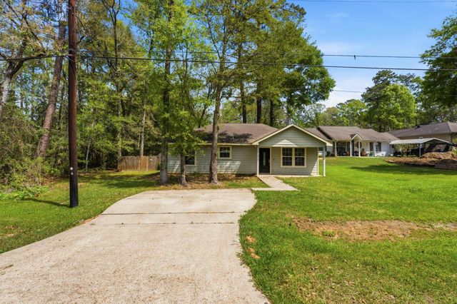 12322 Royal Lake Drive, Conroe, TX 77303