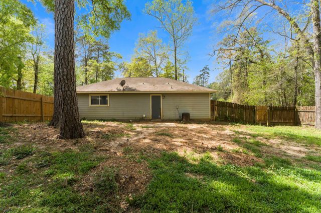 12322 Royal Lake Drive, Conroe, TX 77303