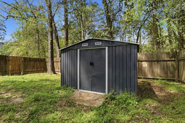 12322 Royal Lake Drive, Conroe, TX 77303