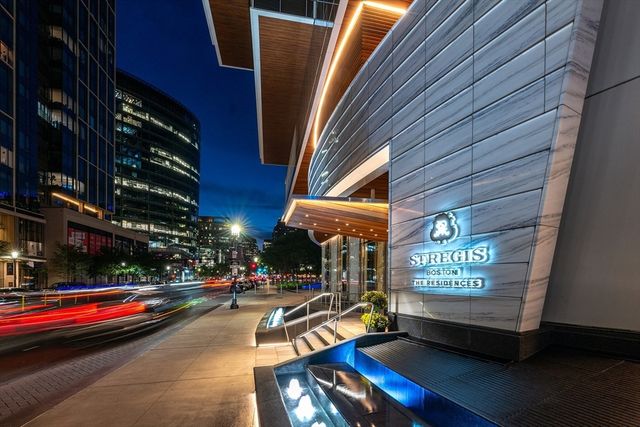 150 Seaport Blvd 19G, Boston, MA 02210