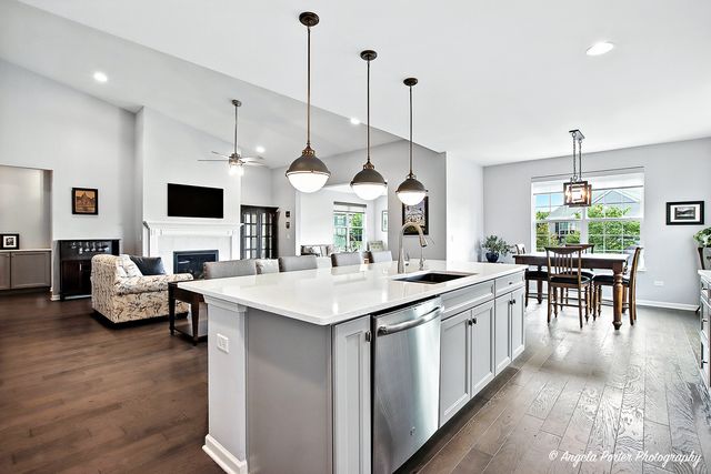 1855 Alta Drive, Volo, IL 60020