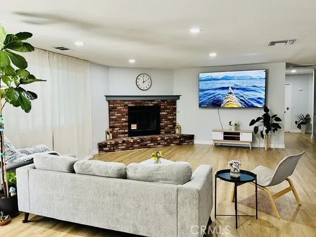 17260 Forest Hills, Victorville, CA 92395