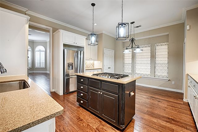 1461 Brookside Drive, Carrollton, TX 75007