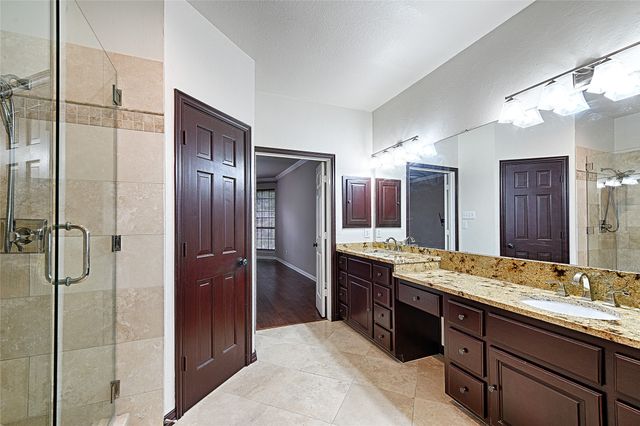 1461 Brookside Drive, Carrollton, TX 75007