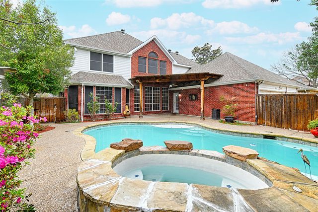 1461 Brookside Drive, Carrollton, TX 75007