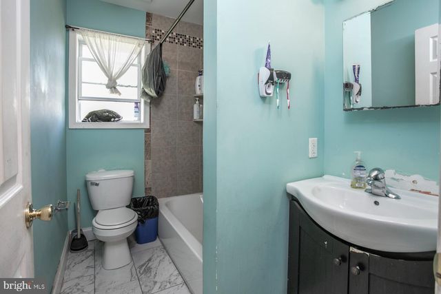 2107 DEKALB PIKE, Norristown, PA 19401