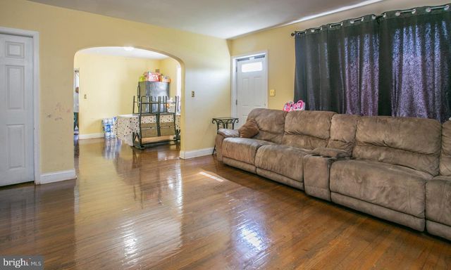 2107 DEKALB PIKE, Norristown, PA 19401