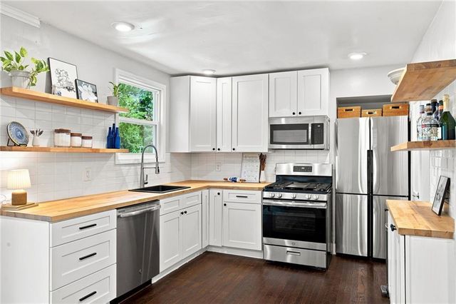 912 E 78th Street, Kansas City, MO 64131