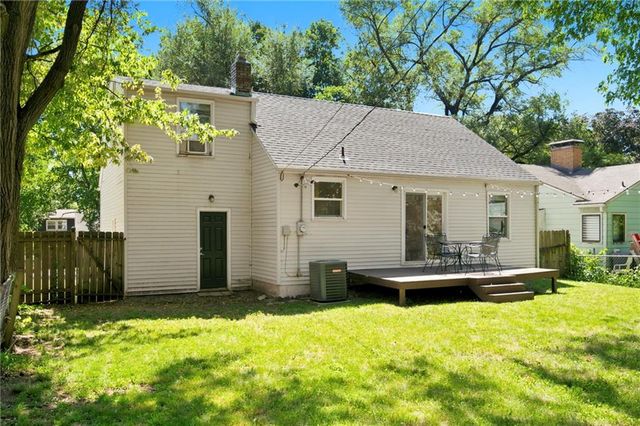 912 E 78th Street, Kansas City, MO 64131
