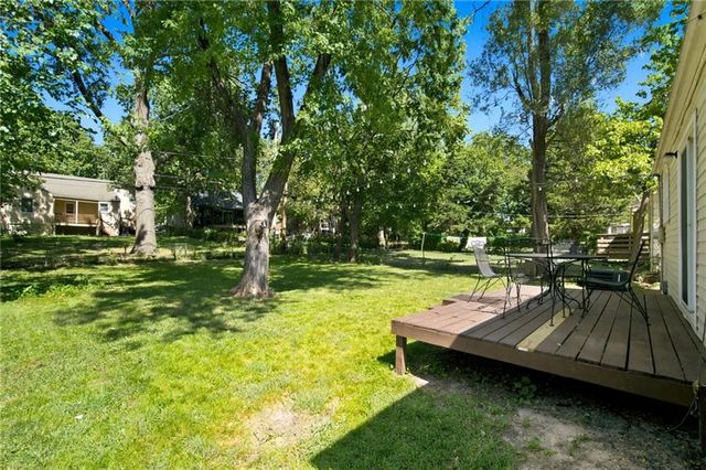 912 E 78th Street, Kansas City, MO 64131