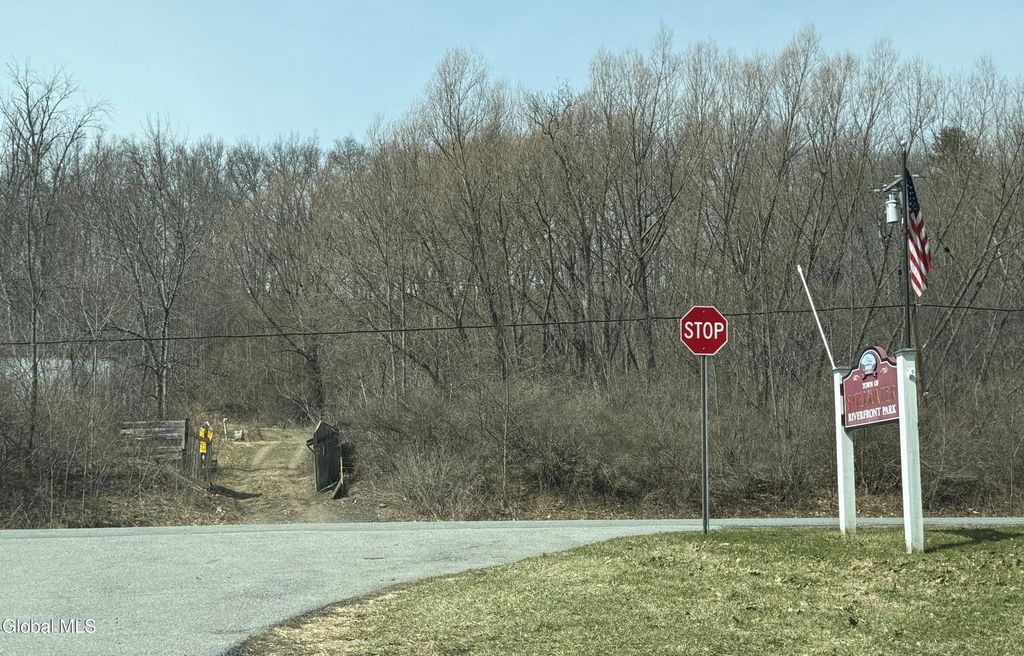 1241 NYS route 4, Stillwater, NY 12170