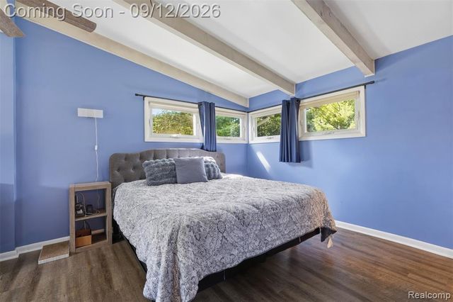 2644 Saint Joseph, West Bloomfield, MI 48324