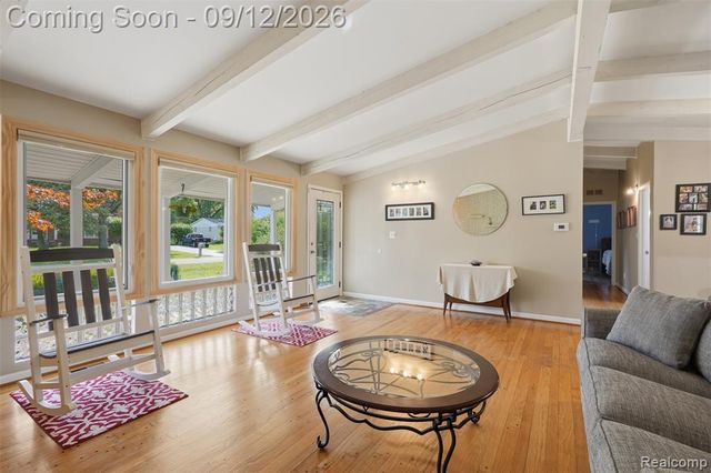 2644 Saint Joseph, West Bloomfield, MI 48324