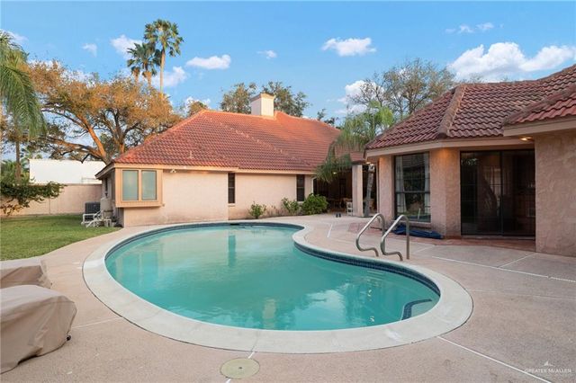 301 Byron Nelson Street 6, Mcallen, TX 78503