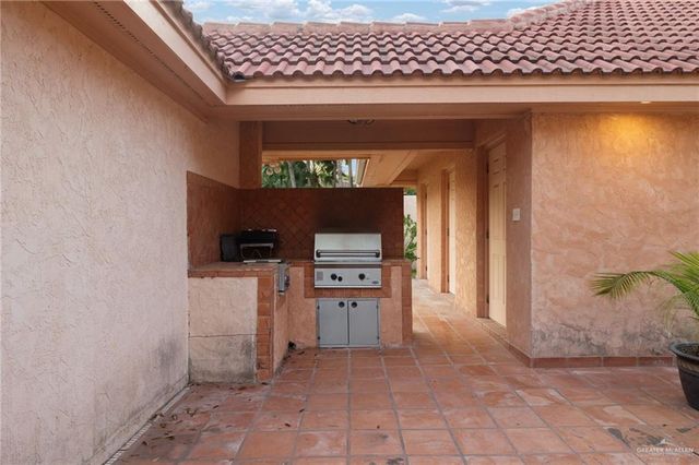 301 Byron Nelson Street 6, Mcallen, TX 78503